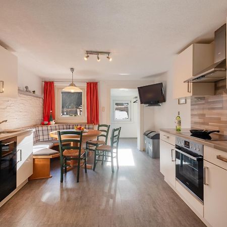 Apartmenthaus Ehrenberg Ehenbichl Esterno foto