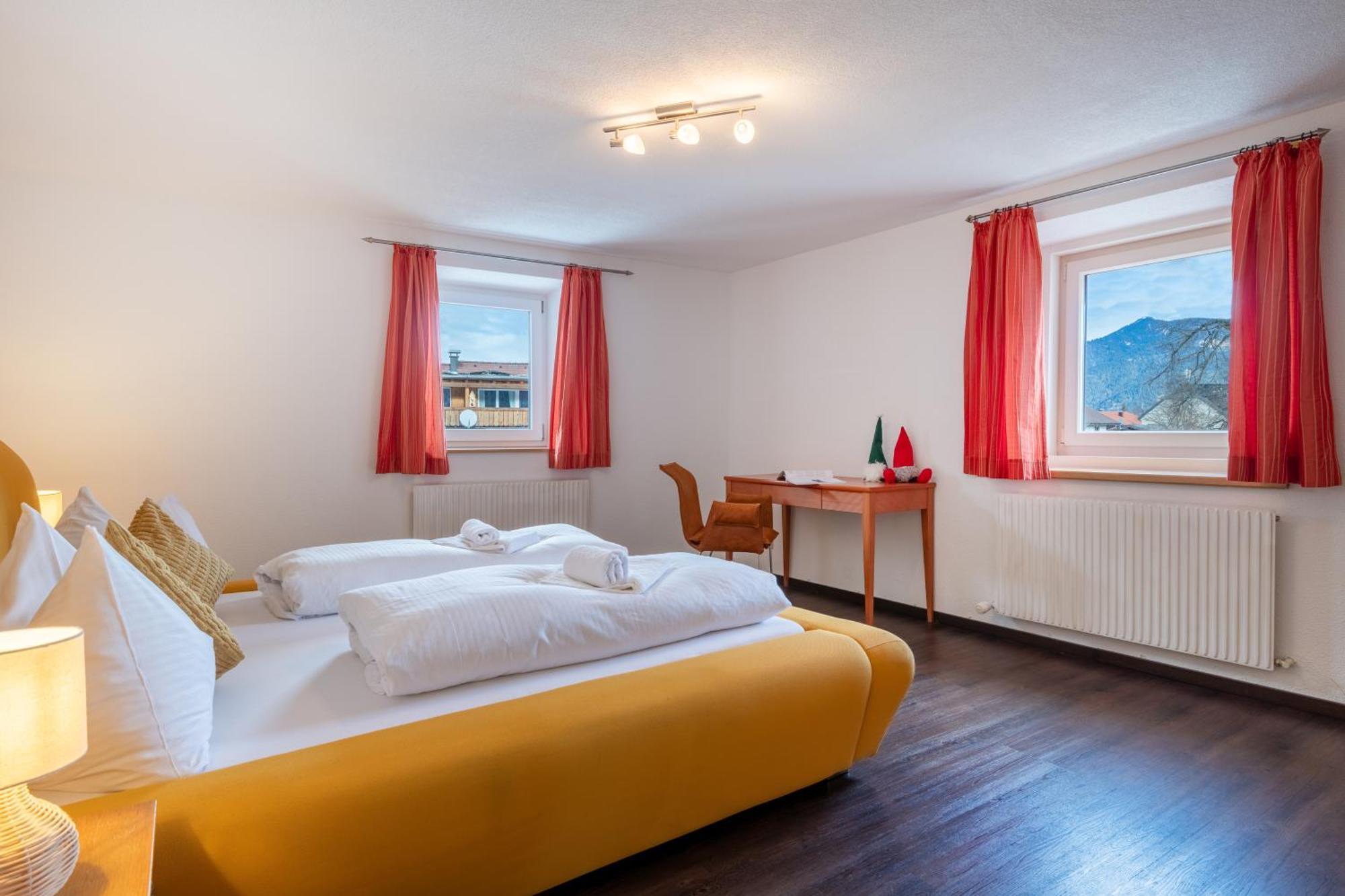 Apartmenthaus Ehrenberg Ehenbichl Esterno foto