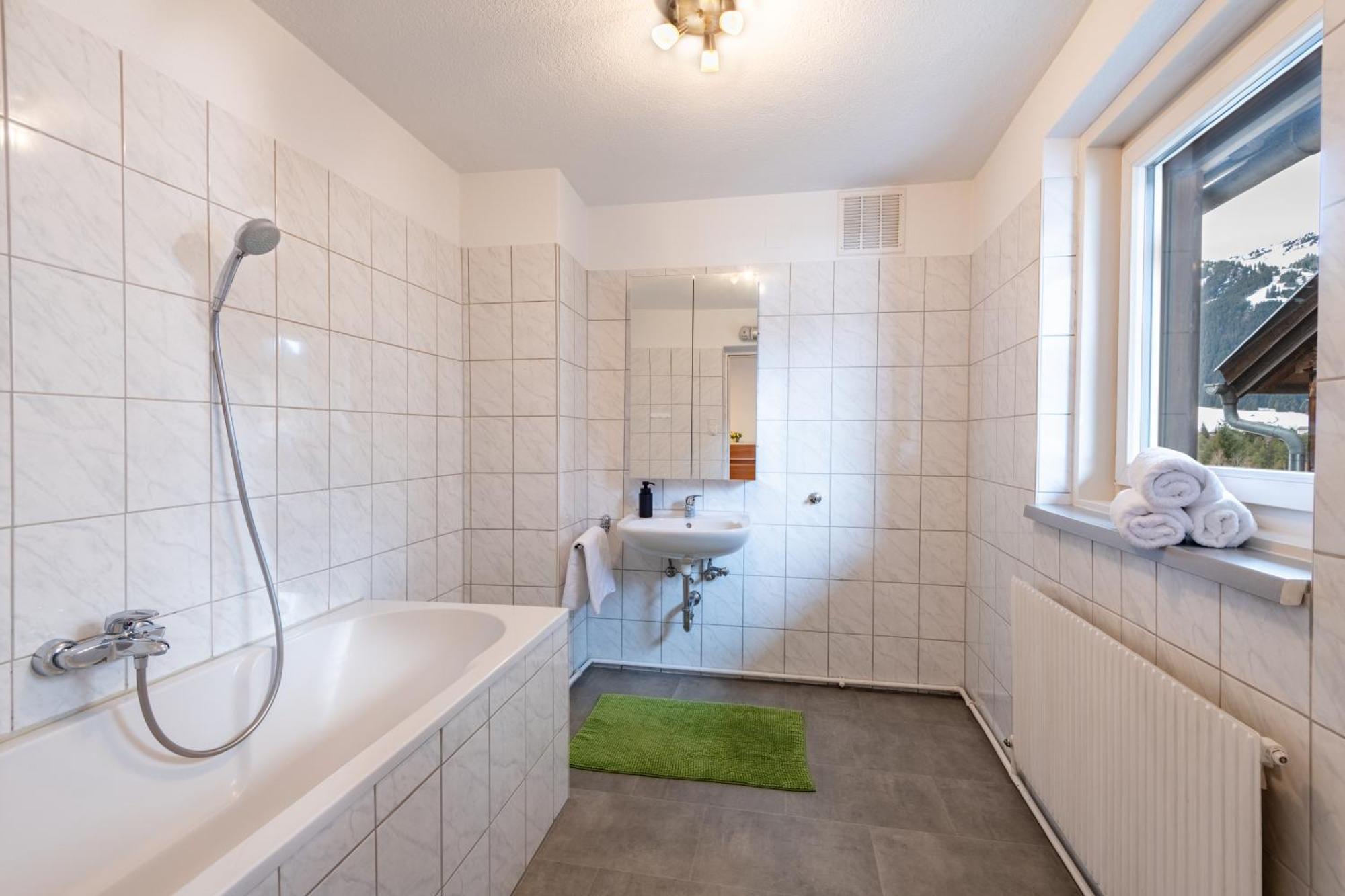 Apartmenthaus Ehrenberg Ehenbichl Esterno foto