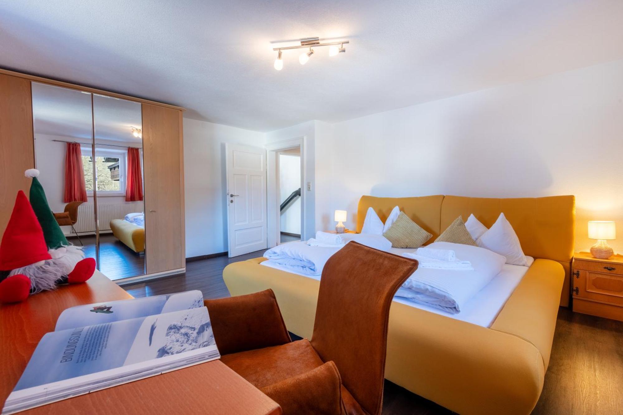 Apartmenthaus Ehrenberg Ehenbichl Esterno foto